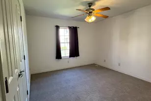 3836 Balmoral Dr, Champaign, IL 61822 - Photo 10