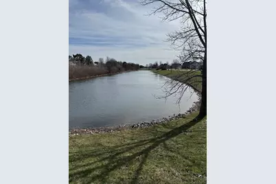 3836 Balmoral Drive #3836, Champaign, IL 61822 - Photo 32
