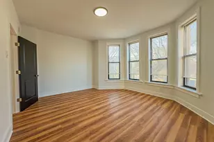 4925 S Champlain Ave, Chicago, IL 60615 - Photo 4