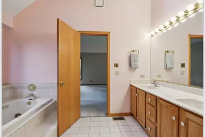 1421 Elm Street, Spring Grove, IL 60081 - Photo 18