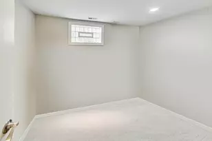 1716 W Beverly Glen Pkwy, Chicago, IL 60643 - Photo 38