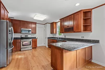 135 Rue Touraine, Deer Park, IL 60010 - Photo 2