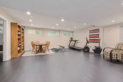 224 Newberry Avenue, Libertyville, IL 60048 - Photo 34