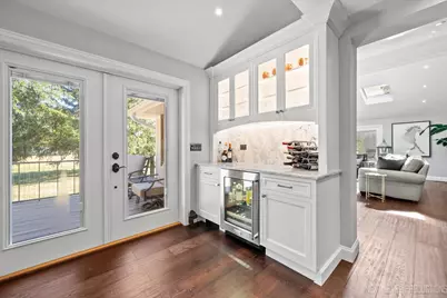 615 Marion Avenue, Saint Charles, IL 60174 - Photo 10