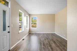 2420 Barnhart St, West Chicago, IL 60185 - Photo 4