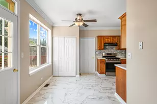 2420 Barnhart St, West Chicago, IL 60185 - Photo 8