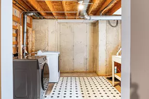 2420 Barnhart St, West Chicago, IL 60185 - Photo 22