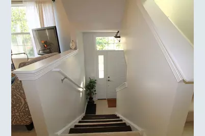 120 Melrose Court, South Elgin, IL 60177 - Photo 2