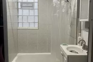 8834 S Exchange Ave, Chicago, IL 60617 - Photo 6