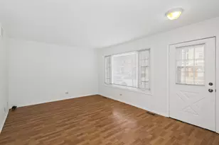 2122 Rugen Rd, Glenview, IL 60026 - Photo 2