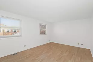 2122 Rugen Rd, Glenview, IL 60026 - Photo 10