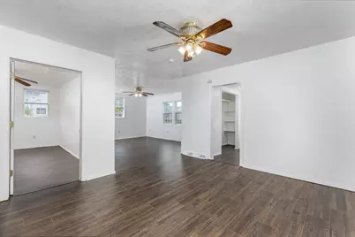 401 S 5th Avenue, Streator, IL 61364 - Photo 10