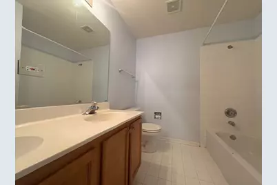 4827 W Pebble Beach Drive, Wadsworth, IL 60083 - Photo 16