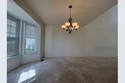 4827 W Pebble Beach Drive, Wadsworth, IL 60083 - Photo 4