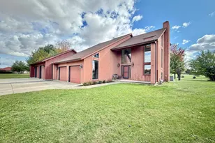 5449 S Branch Ct, Rochelle, IL 61068 - Photo 2