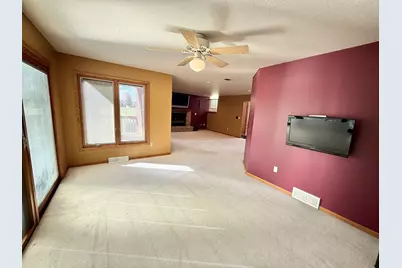 5449 S Branch Court, Rochelle, IL 61068 - Photo 10