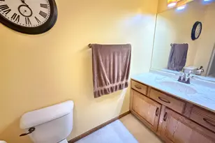 5449 S Branch Ct, Rochelle, IL 61068 - Photo 32