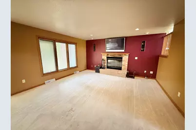 5449 S Branch Court, Rochelle, IL 61068 - Photo 8