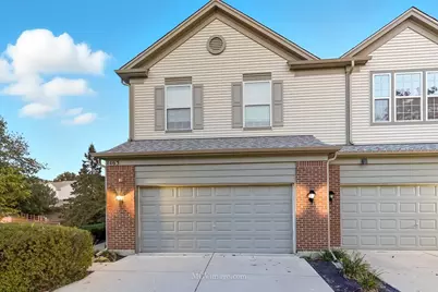 1463 Yellowstone Drive, Streamwood, IL 60107 - Photo 1