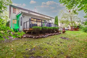 7449 Brentwood Ln, Gurnee, IL 60031 - Photo 42