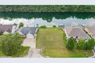 560 N Washington Street, Braidwood, IL 60408 - Photo 10