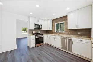 2116 Black Rd, Joliet, IL 60435 - Photo 12