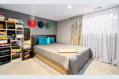 16W639 Red Oak Avenue, Bensenville, IL 60106 - Photo 24