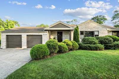 16W639 Red Oak Avenue, Bensenville, IL 60106 - Photo 1