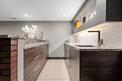 16W639 Red Oak Avenue, Bensenville, IL 60106 - Photo 18