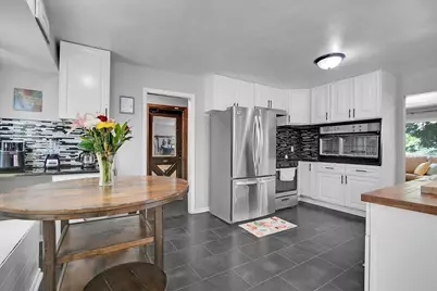 1708 Montague Road, Rockford, IL 61102 - Photo 12