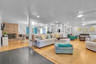 1708 Montague Rd, Rockford, IL 61102 - Photo 4