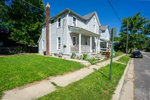 712 S Cherry St, Freeport, IL 61032 - Photo 2