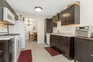 47 Glencoe Ct, Naperville, IL 60565 - Photo 6