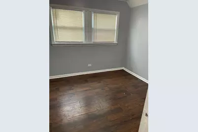 8112 S Escanaba Avenue, Chicago, IL 60617 - Photo 10