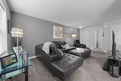 7103 Hidden Green Circle, Fox Lake, IL 60020 - Photo 10