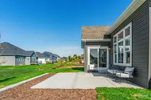 668 Cumberland Ln, Oswego, IL 60543 - Photo 10