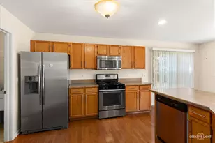 505 Parkland Ct, Oswego, IL 60543 - Photo 10