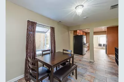 1700 Gideon Avenue, Zion, IL 60099 - Photo 10