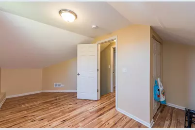 1700 Gideon Avenue, Zion, IL 60099 - Photo 22