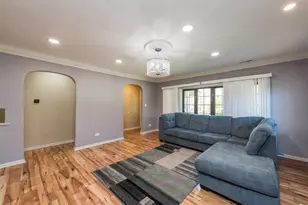 1700 Gideon Ave, Zion, IL 60099 - Photo 8