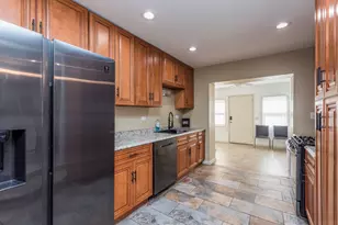 1700 Gideon Ave, Zion, IL 60099 - Photo 12