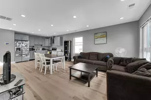 1048 N Lawndale Ave, Chicago, IL 60651 - Photo 18