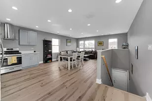 1048 N Lawndale Ave, Chicago, IL 60651 - Photo 16