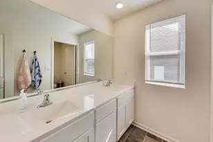 2020 Magnolia Ln, Wonder Lake, IL 60097 - Photo 24