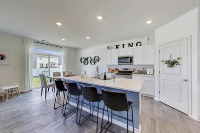 2020 Magnolia Lane, Wonder Lake, IL 60097 - Photo 4