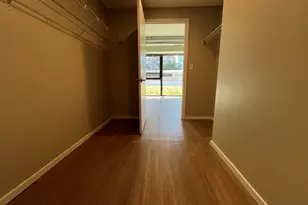 211 W Scott St, Chicago, IL 60610 - Photo 10