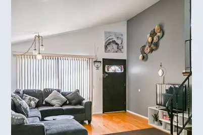 15115 Springfield Avenue, Midlothian, IL 60445 - Photo 4