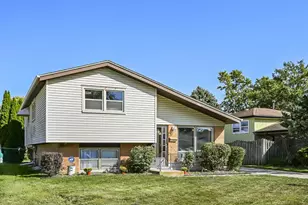 15115 Springfield Ave, Midlothian, IL 60445 - Photo 2