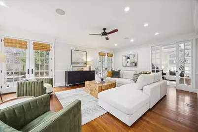 1300 W Maple Avenue, La Grange, IL 60525 - Photo 14