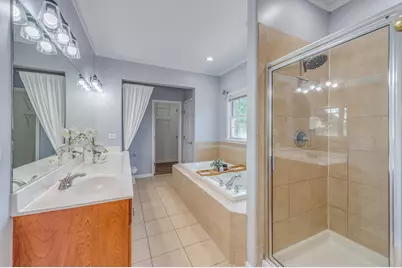 243 Box Car Avenue, Naperville, IL 60540 - Photo 20